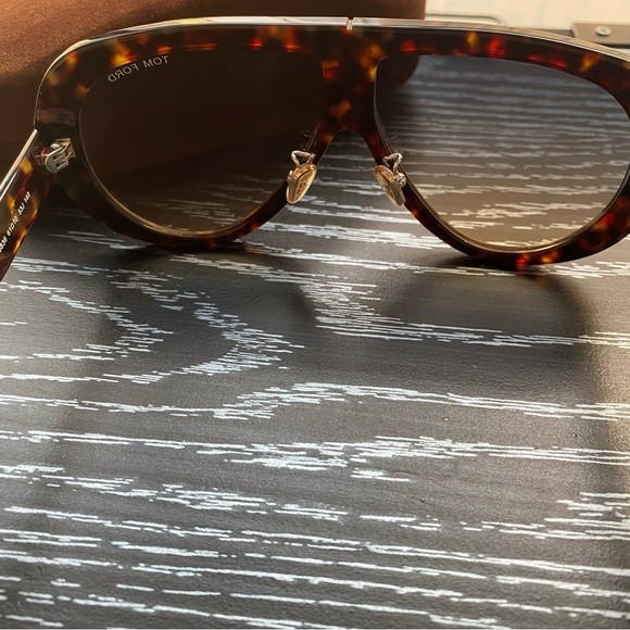 Tom Ford Brown Sunglasses - Picture 3 of 4